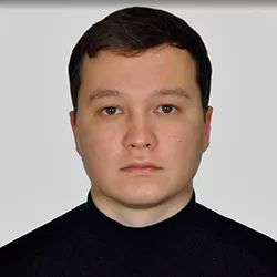 Рафиков Роллан Айратович